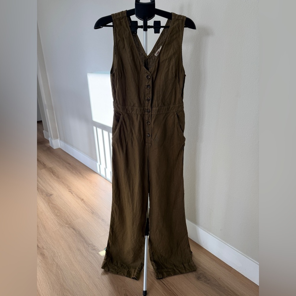Faherty Olive 100% Linen Sleeveless Jumpsuit